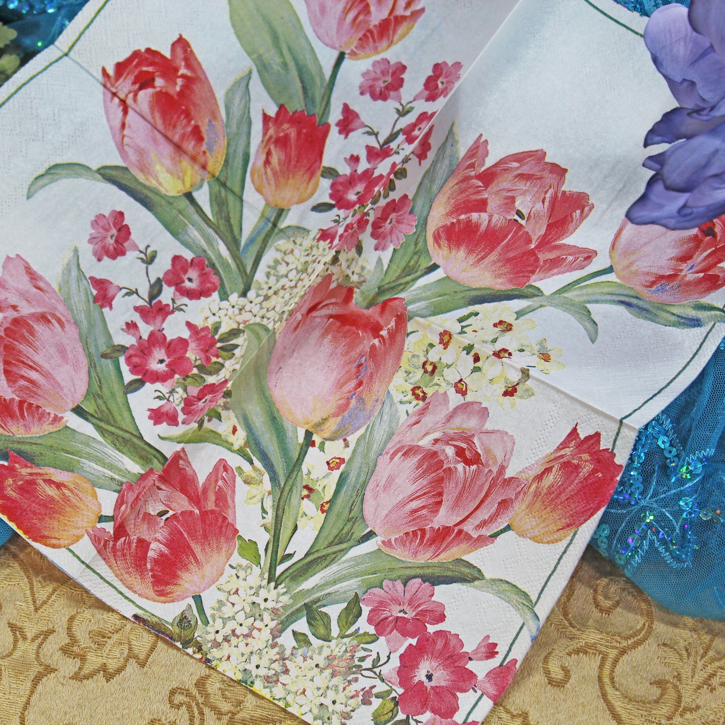 Decoupage Napkins 6 Assorted Floral Designs - Series 8