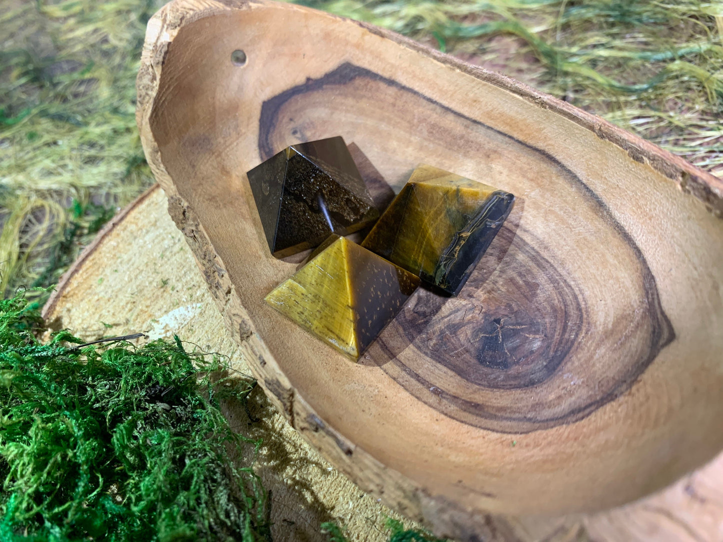 Tigers Eye Pyramid | Healing Crystals