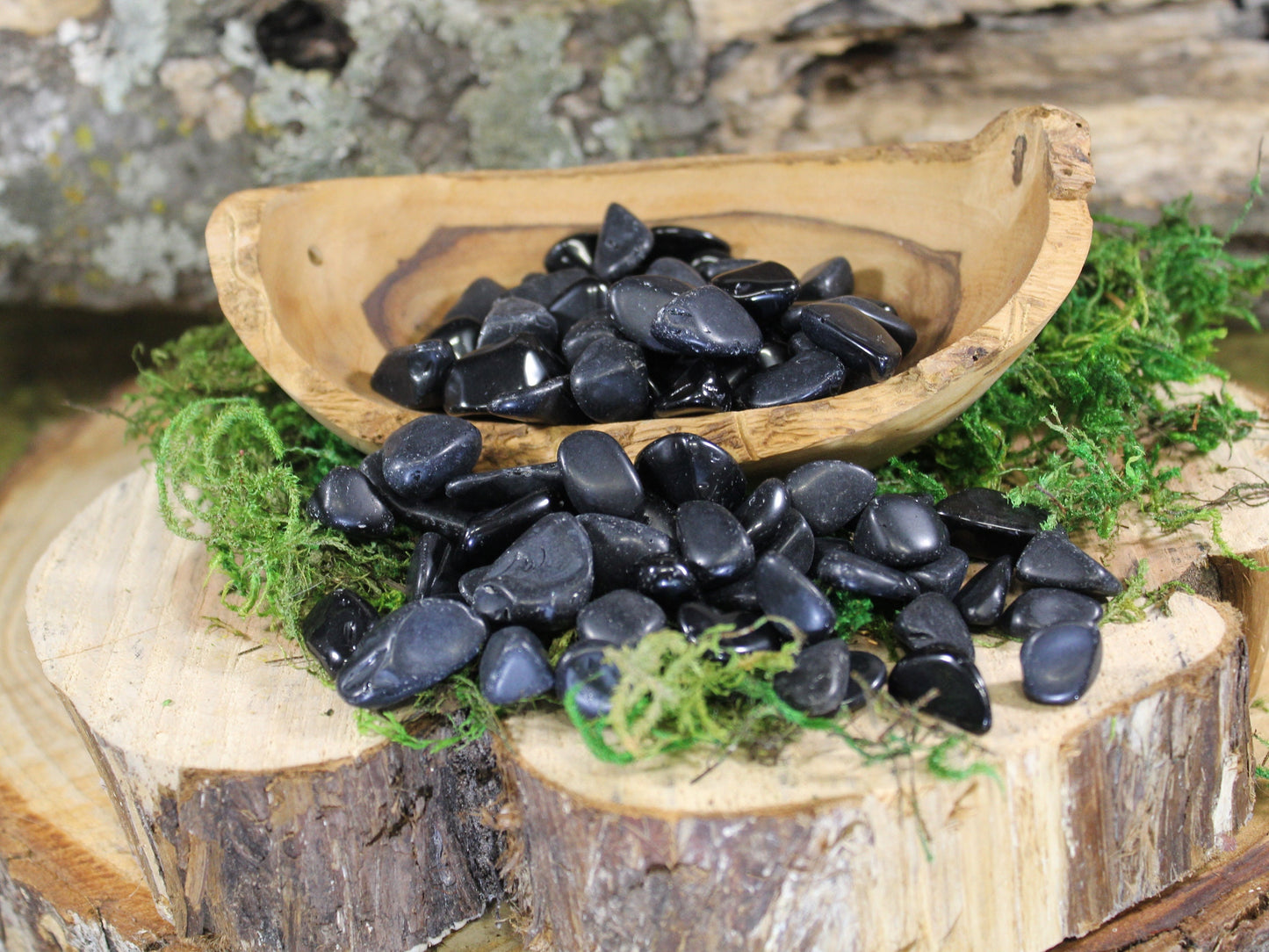 Obsidian Guardian: Tumbled Black Obsidian Healing Crystal for Spiritual Protection and Wiccan Practices