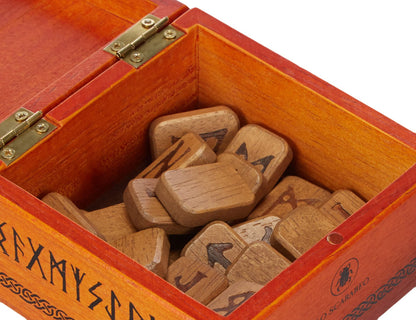 Deluxe Wooden Runes |  25 wooden runes