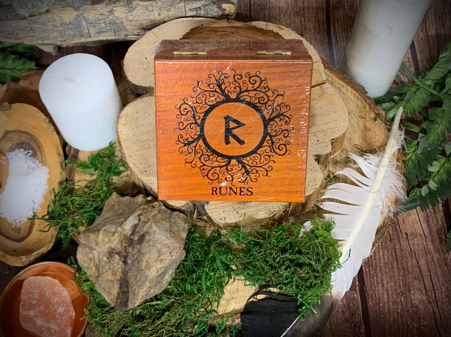 Deluxe Wooden Runes |  25 wooden runes